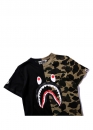 Чорно-зелена футболка Bape Aape by A BATHING APE Shark Color Green Black Half Camo T-shirt Unisex