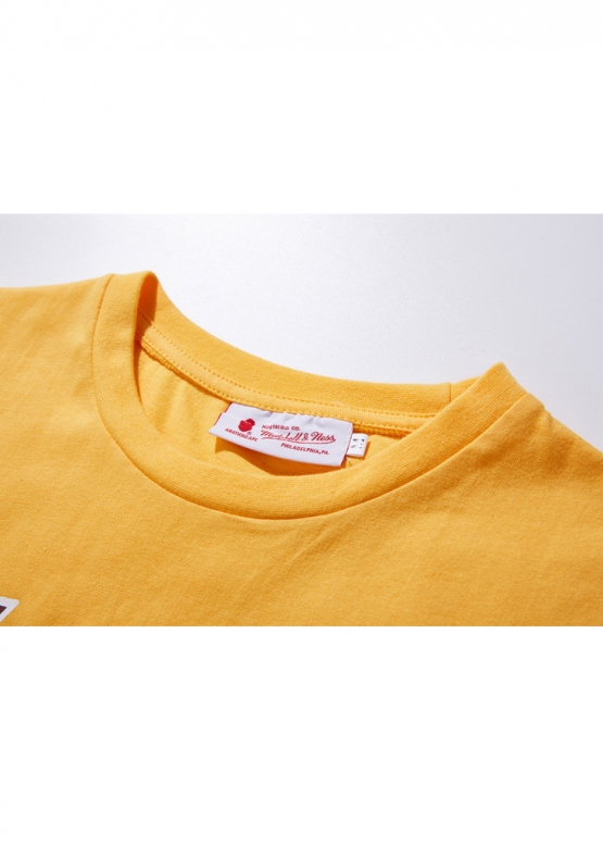 Жовта футболка Bape Aape by A BATHING APE x Mitchell & Ness Lakers Color Yellow Tee Unisex