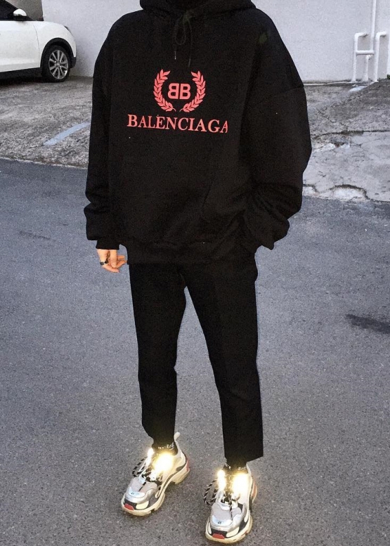 Чорний худі Balenciaga BB Mode Print Color Black Hoodie Unisex