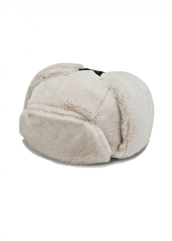 Біла шапка-вушанка Color White Winter Hat Womens