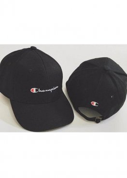 Чёрная кепка Champion Black Baseball Cap Unisex - KH1111 Чёрная кепка Champion Black Baseball Cap Unisex - KH1111