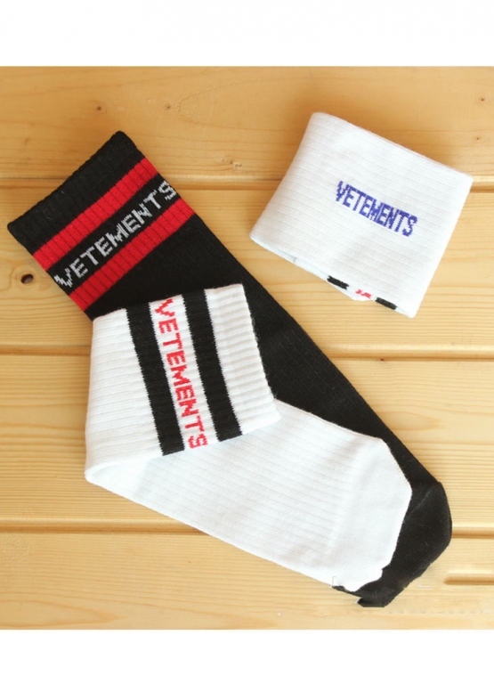 Vetements Color White Black Socks Unisex