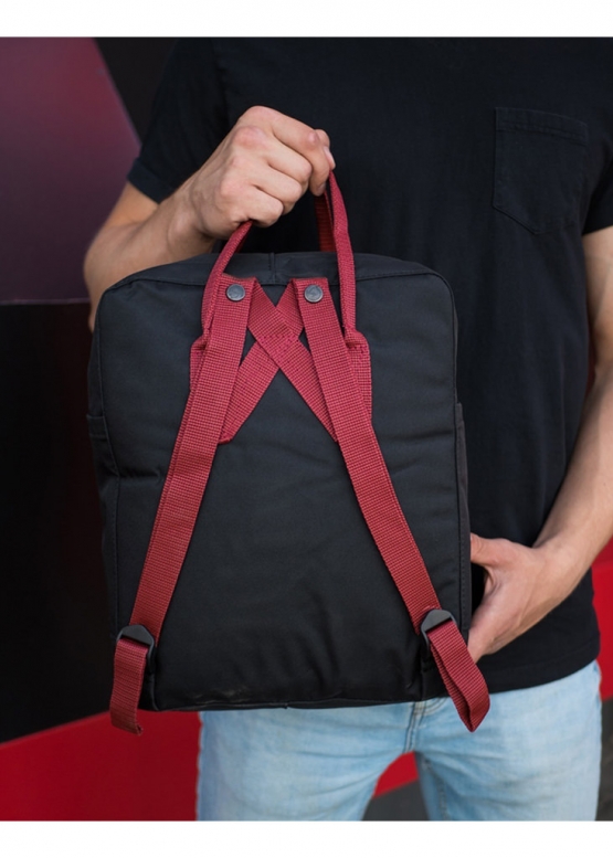 Fjällräven Kånken Classic Color Black Burgundy Backpack