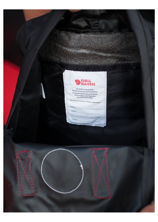 Fjällräven Kånken Classic Color Black Burgundy Backpack