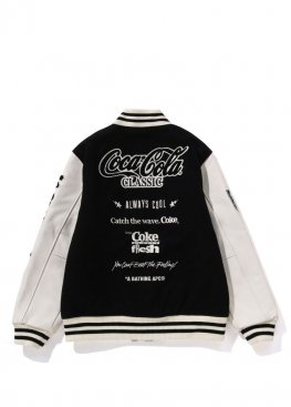 Чорна куртка Bape x Coca-Cola Varsity Jacket - VA1118 Чорна куртка Bape x Coca-Cola Varsity Jacket - VA1118